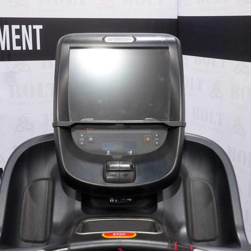 Precor | TRM 800-18 w/P82 console | AAPCH0918D015